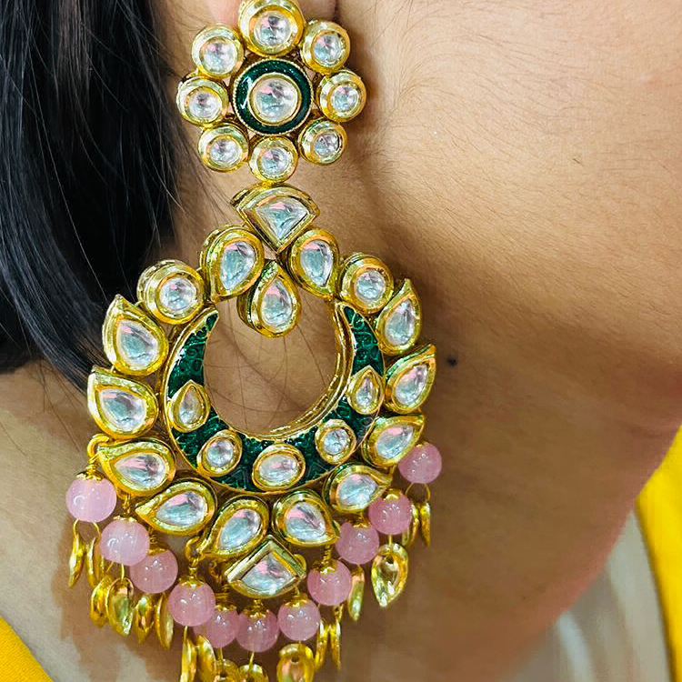 iconic kundan earring